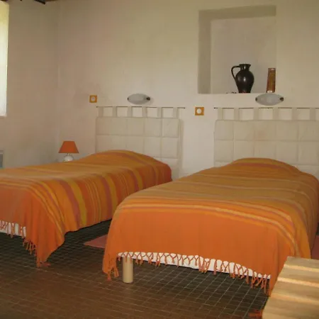 Maison Spacieuse Et Independante Avec Jardin Et Terrasse, Ideale Pour Observer La Nature En Sarthe - Fr-1-410-215 Casa de Férias *